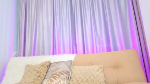 Mia online show from 31, 3, 2026