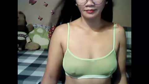 mia_rein online show from 12, 10, 2025