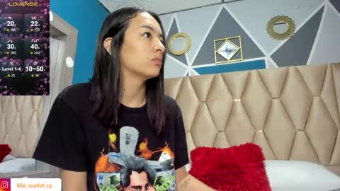 MIA HOT online show from 2, 5, 2026