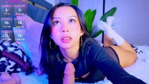 Mia online show from 12, 2, 2026