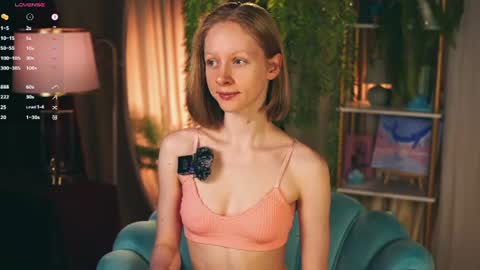 Snapshot of mia_vebes chatting on 22, 7, 2026 Mia online show from 22, 7, 2026