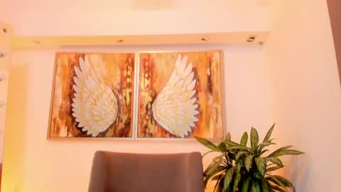 Snapshot of mia_velve chatting on 12, 5, 2026 Mia online show from 12, 5, 2026