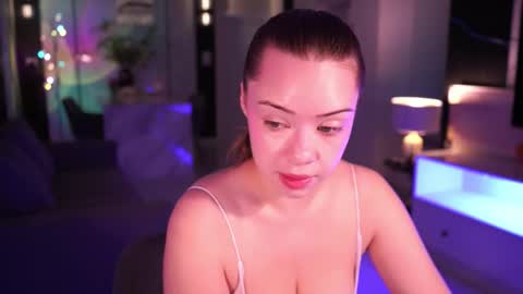 Snapshot of mia_vixen_ chatting on 18, 1, 2026 VixenMia online show from 18, 1, 2026