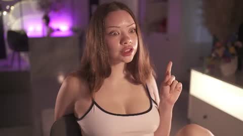 VixenMia online show from 16, 6, 2026