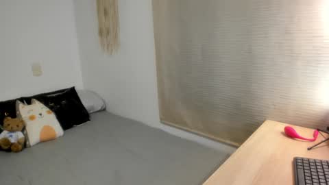 Snapshot of mia_xgray chatting on 31, 1, 2025 Mia   online show from 31, 1, 2025