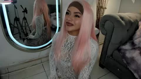 Snapshot of mia_zafir chatting on 28, 4, 2026 mia_zafir online show from 28, 4, 2026