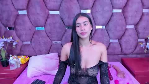 miaa_davis_ online show from 26, 11, 2025