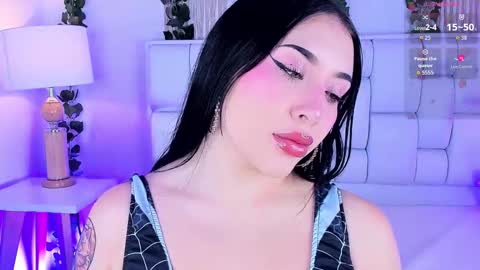 Mia online show from 4, 3, 2026