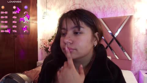 Snapshot of miaa_smiith1 chatting on 26, 2, 2025 miaa_smiith1 online show from 26, 2, 2025