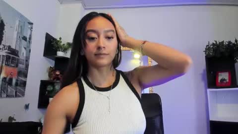 Snapshot of miaa_thopmson chatting on 7, 1, 2026 Miaa online show from 7, 1, 2026