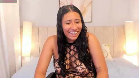 Mia online show from 12, 9, 2025