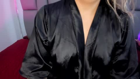 Mia online show from 28, 1, 2025