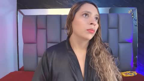 Mia online show from 29, 9, 2025