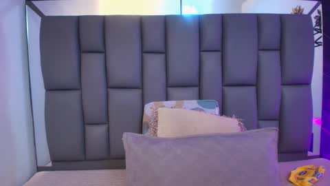 Mia online show from 13, 1, 2026