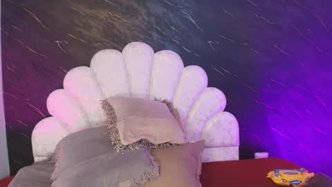 Mia online show from 25, 3, 2026