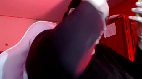 MIA online show from 17, 9, 2025