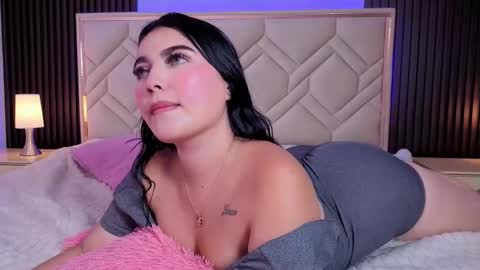 Snapshot of miaafarrel chatting on 23, 2, 2026 Miaa Farrel online show from 23, 2, 2026