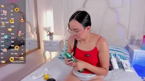 Snapshot of miaaffox chatting on 5, 2, 2026 miaaffox online show from 5, 2, 2026