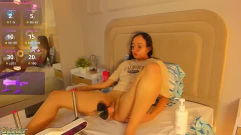 Snapshot of miaaffox chatting on 8, 2, 2026 miaaffox online show from 8, 2, 2026