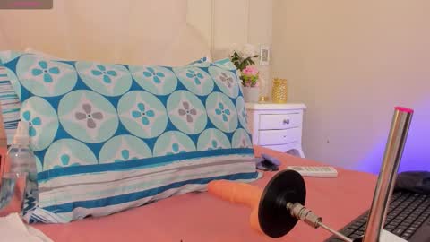 Snapshot of miaaffox chatting on 20, 2, 2026 miaaffox online show from 20, 2, 2026