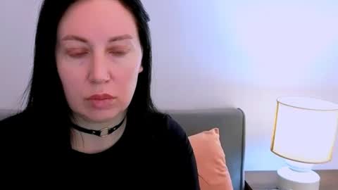 Mia online show from 28, 2, 2026