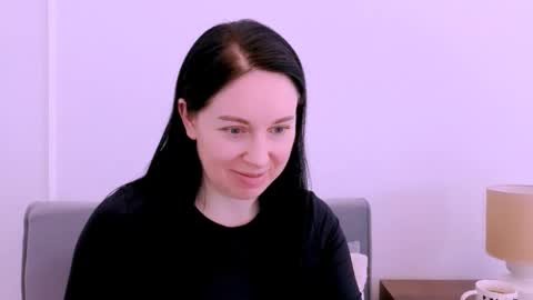 Mia online show from 16, 4, 2026