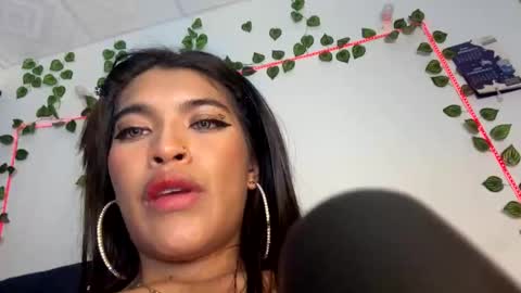 miaandluciferxxx online show from 28, 1, 2025