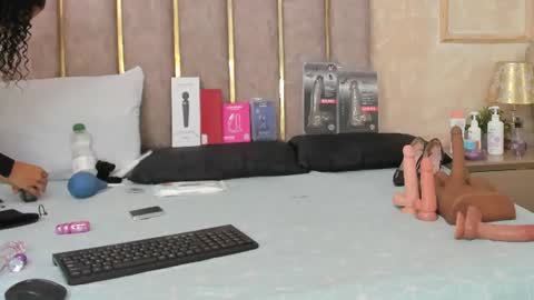 Snapshot of miaasummer chatting on 19, 7, 2026 Miaasummer online show from 19, 7, 2026