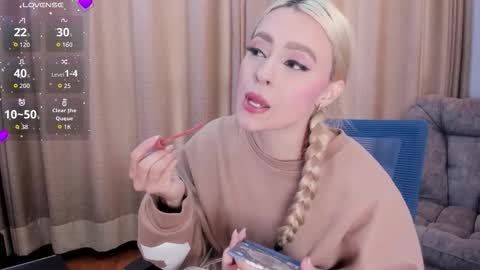 Snapshot of miacarperrlux chatting on 27, 2, 2026 MiaCarper online show from 27, 2, 2026