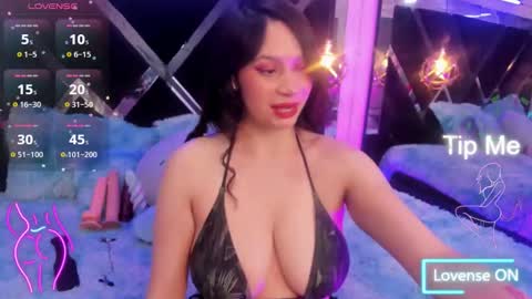 Mia online show from 24, 10, 2025