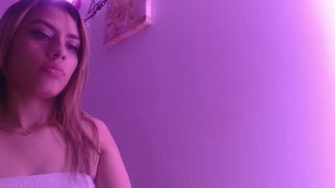 Miia  online show from 30, 11, 2025