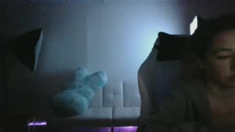 miaellababy online show from 27, 3, 2026