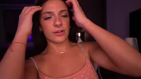 Mia online show from 15, 6, 2026