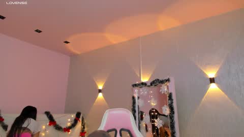 Snapshot of miagomez1 chatting on 10, 12, 2024 Mia Gomez online show from 10, 12, 2024