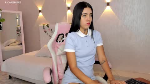 Snapshot of miagomez1 chatting on 26, 2, 2025 Mia Gomez online show from 26, 2, 2025
