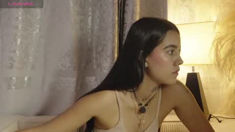 Mia Gomez online show from 18, 7, 2026