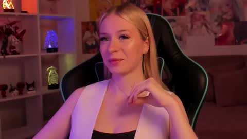 Mia online show from 13, 11, 2025