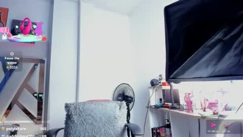 Mia online show from 28, 7, 2026