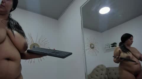 Miah Collins online show from 16, 11, 2025