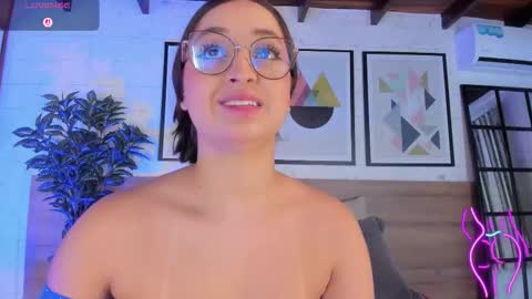 Mia  online show from 19, 1, 2026