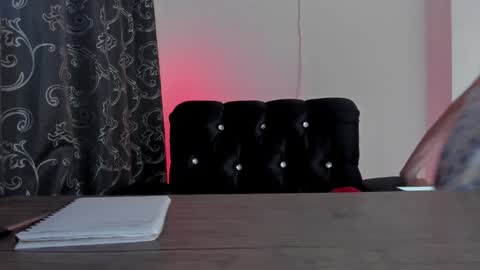 Snapshot of mialenox chatting on 18, 12, 2024 Mia Lenox online show from 18, 12, 2024