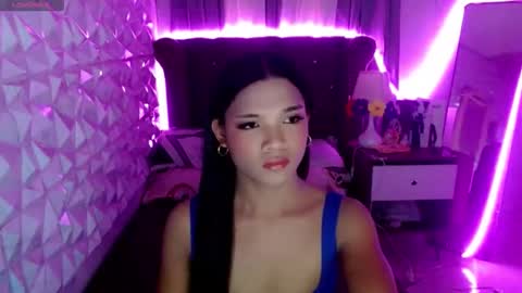 miamalkovax online show from 17, 5, 2026