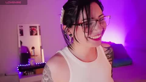 Snapshot of miami_18_ chatting on 15, 2, 2026 Lili online show from 15, 2, 2026