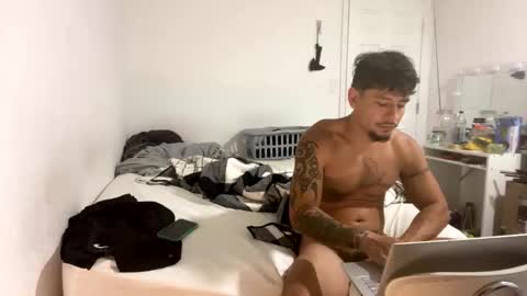 miamiclos1 online show from 28, 2, 2026