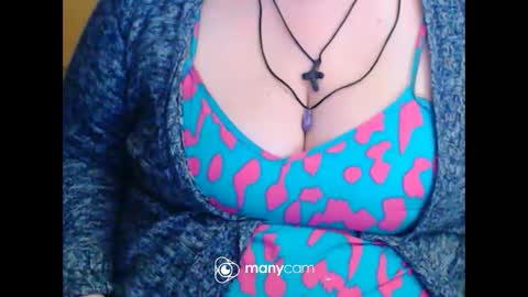 Snapshot of miamimistress chatting on 6, 3, 2026 maya online show from 6, 3, 2026