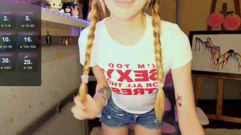 MiaMoon online show from 4, 7, 2026