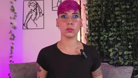 Mia Morgann online show from 8, 2, 2026