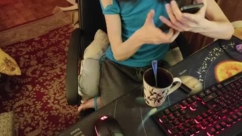 Snapshot of miaowhowl chatting on 7, 4, 2026 Kristien online show from 7, 4, 2026