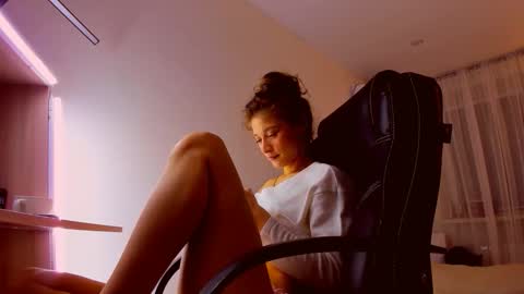 Mia online show from 26, 3, 2026