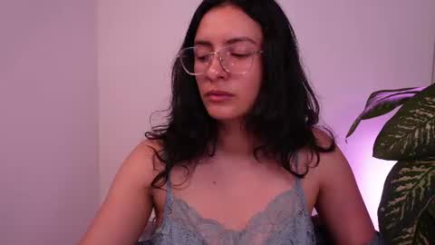 Snapshot of miaportman chatting on 24, 6, 2026 MIAPORTMANN online show from 24, 6, 2026